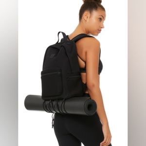 ALO Yoga Stow Back Pack